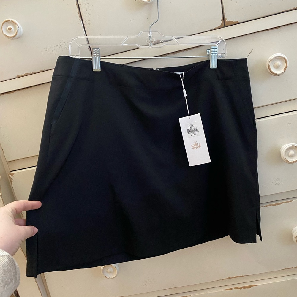 NWT Lady Hagen Missy Core Skort Black